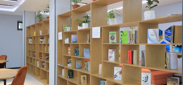 Filialda zamonaviy kutubxona va laboratoriyalar ishga tushdi